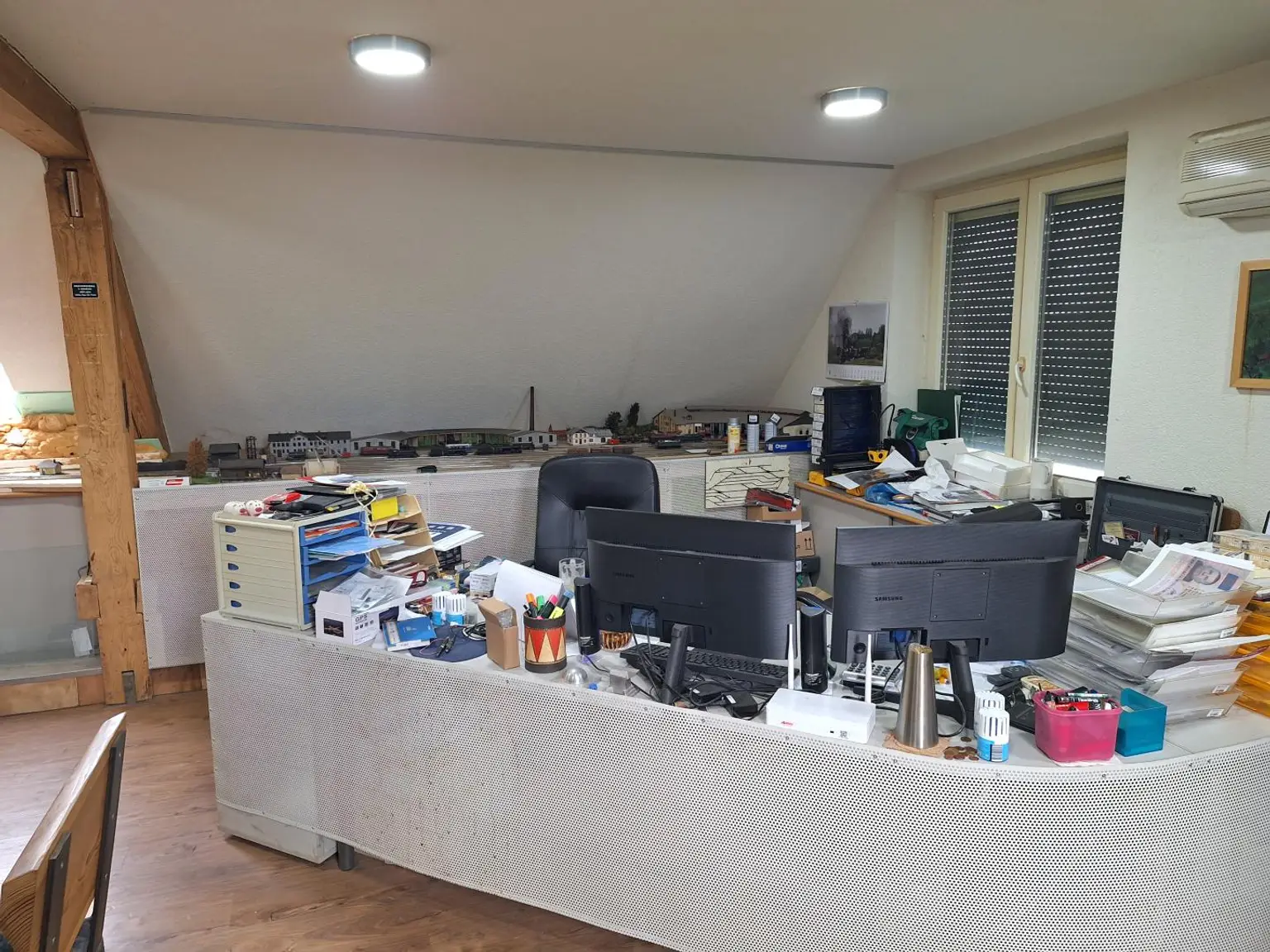 Büro im Werkstattgebäude