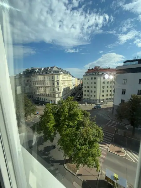 Charmanter Neubau mit modernem Komfort und Klimaanlage!