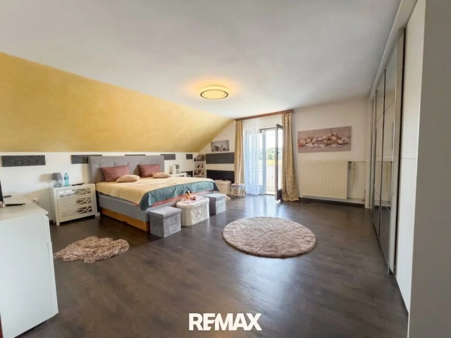 Kinderschlafzimmer OG