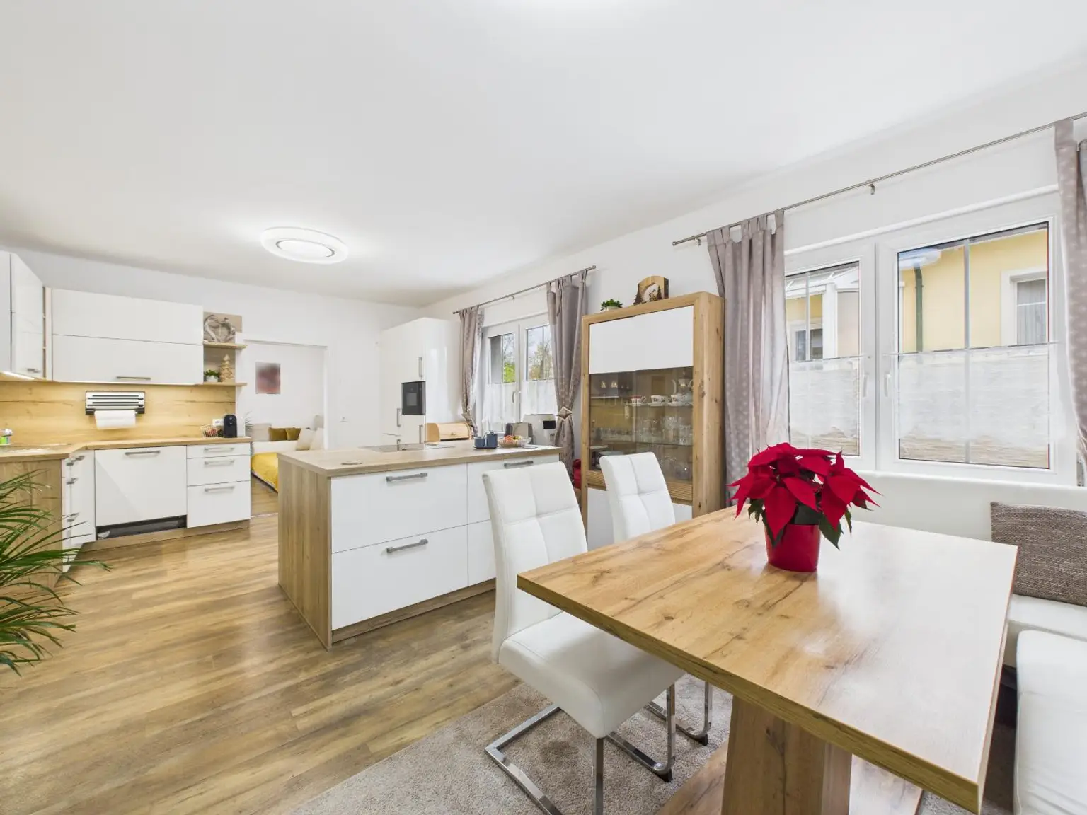 Sonnenverwöhntes Anwesen in Illmitz/Seewinkel - 2 Wohneinheiten -1 Lebensgefühl