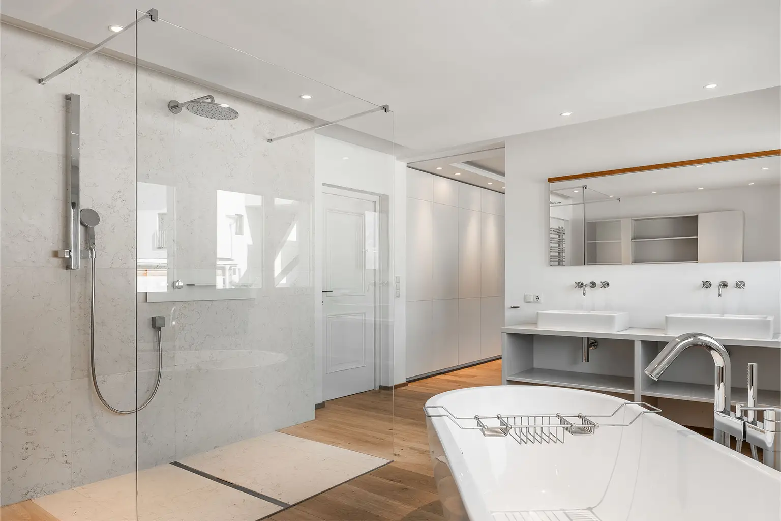 Lage, Lage, Lage! Perfekt gelegener Bungalow mit traumhaftem Ausblick!