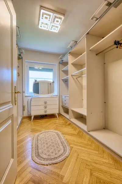 ++ EINE KLASSE FÜR SICH ++ Exklusive 9-Zimmer Villa mit Panoramablick über Wien