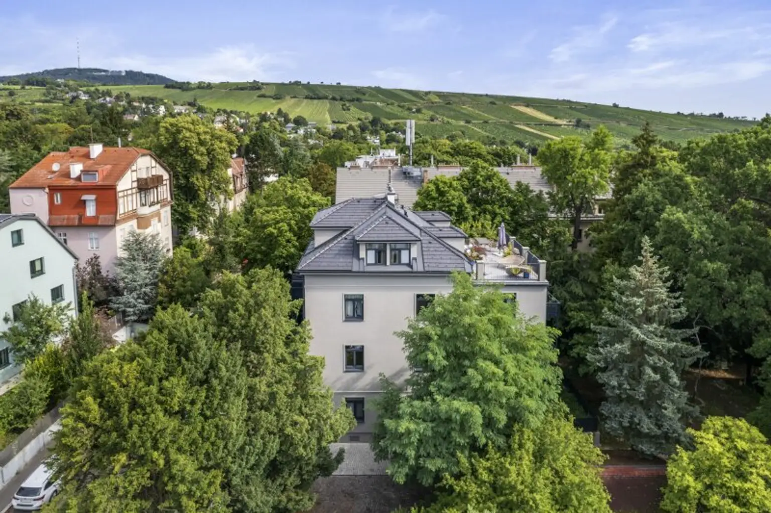 ***Großzügige 4-Zimmer-Wohnung mit 2 Balkonen in Top-Lage des 19. Bezirks – Nähe Kahlenberg***