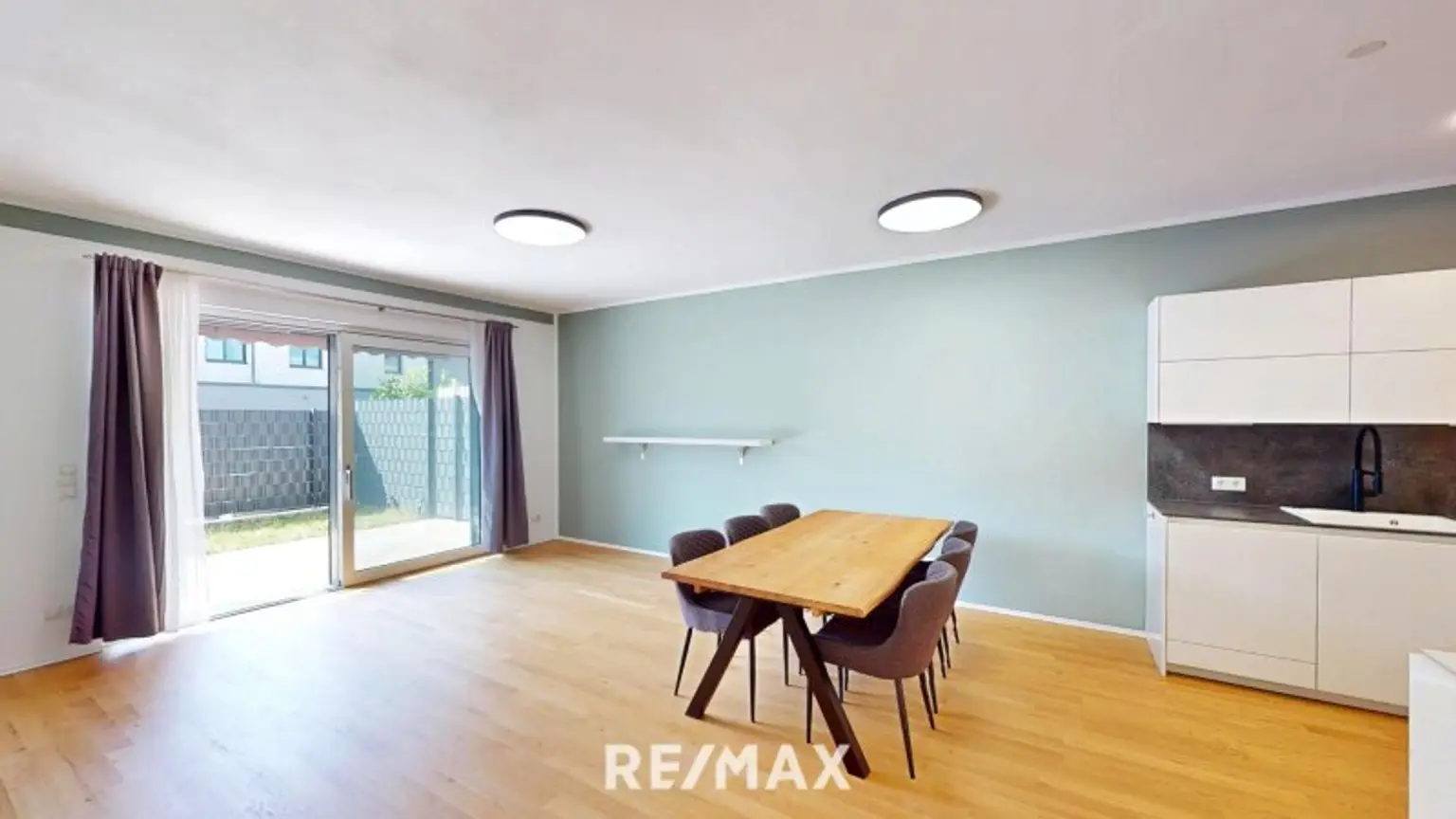 ETWAS GANZ BESONDERES