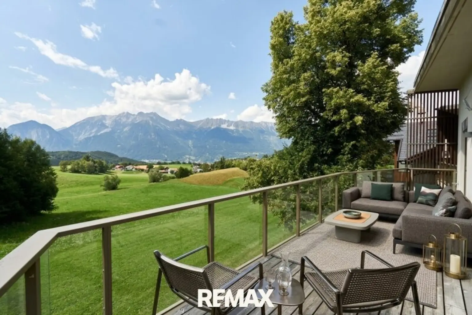Balkon und Aussicht