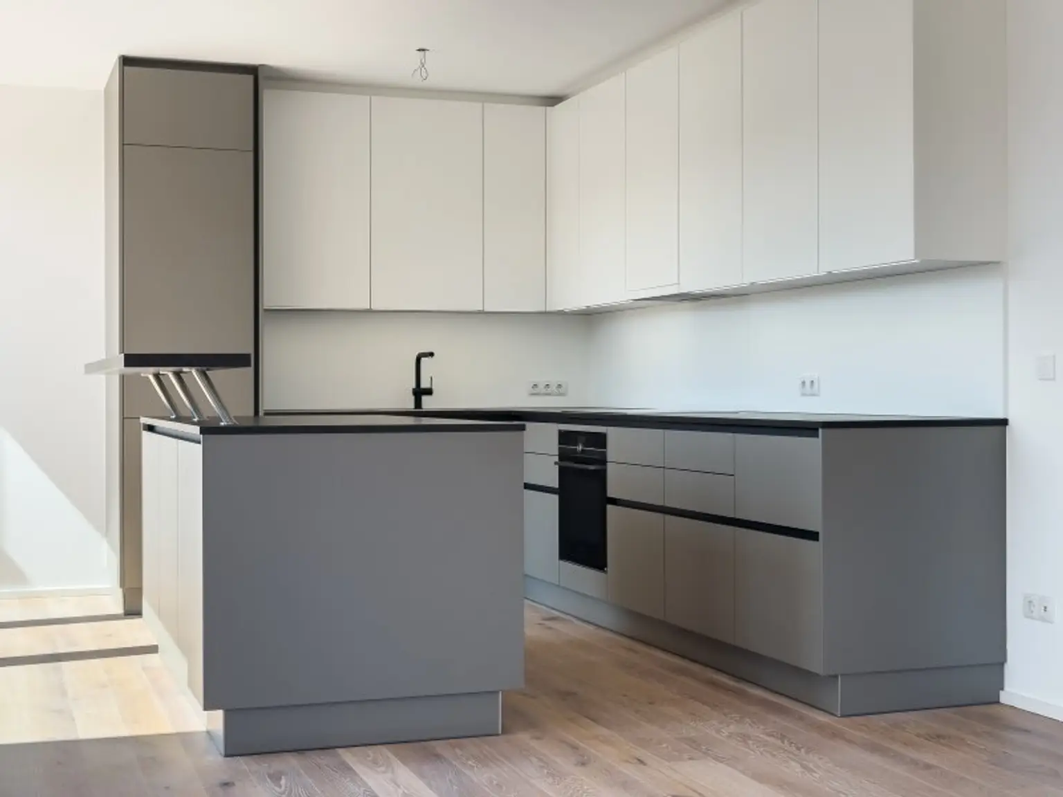 4-Zimmer-Terrassenwohnung mit 70 m² Freifläche & Panoramablick in 1190 Wien