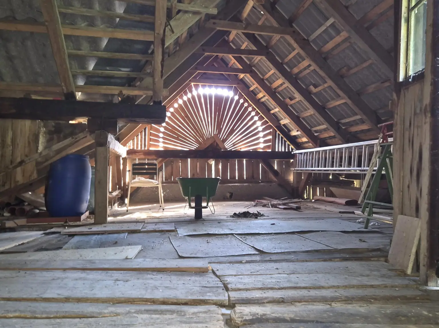 Ein Haus, das Geschichte atmet – und auf seinen neuen Besitzer wartet.