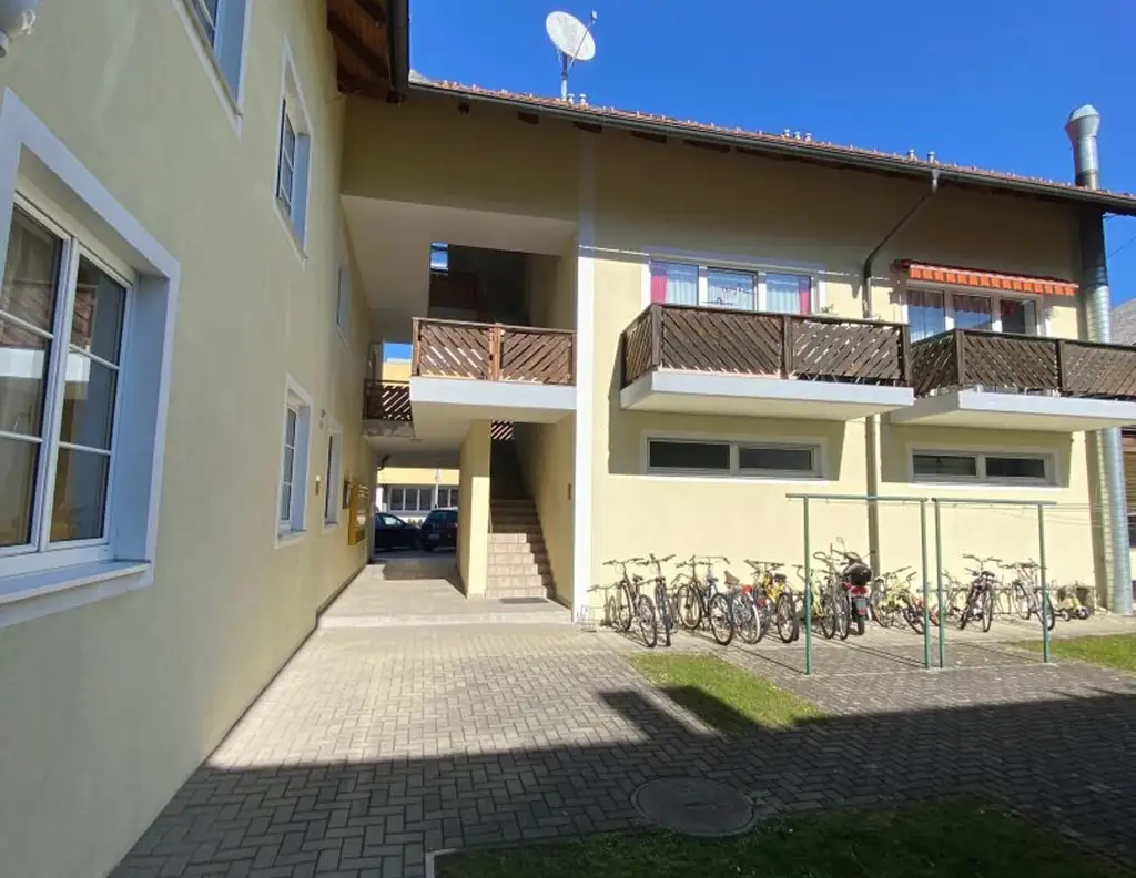SATTLEDT ++TOP++ Zinshaus/ Renditeobjekt mit hohem Entwicklungspotential; 4,1% bis 4,8% MIT VIEL LUFT NACH OBEN!