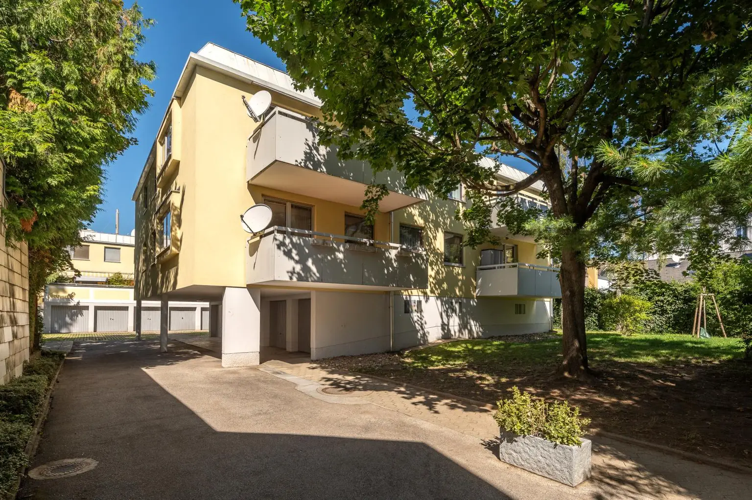 3 ZIMMERWOHNUNG MIT BALKON