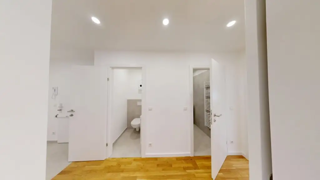 Einziehen und genießen: Erstbezug nach Kernsanierung 4-Zimmer-Wohnung im 19. Bezirk nahe Obkirchergasse