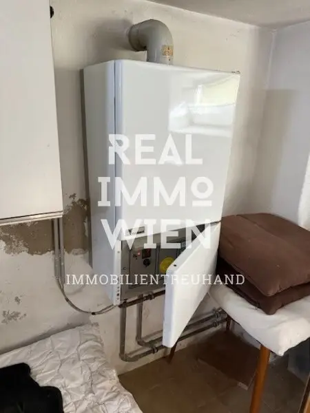 Perfekt gelegenes EFH in Villach: ca.160 m² Wfl, Garten, Balkon & Stadtblick! 370.000 €