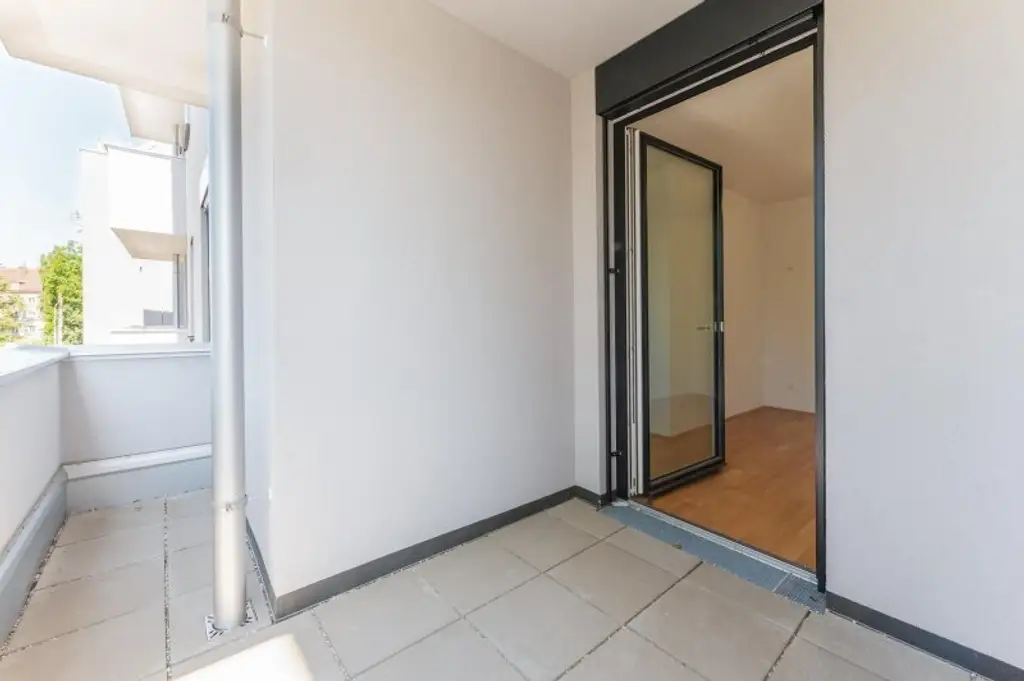 Möblierte 2-Zimmer-Balkonwohnung in Hietzing zu vermieten!