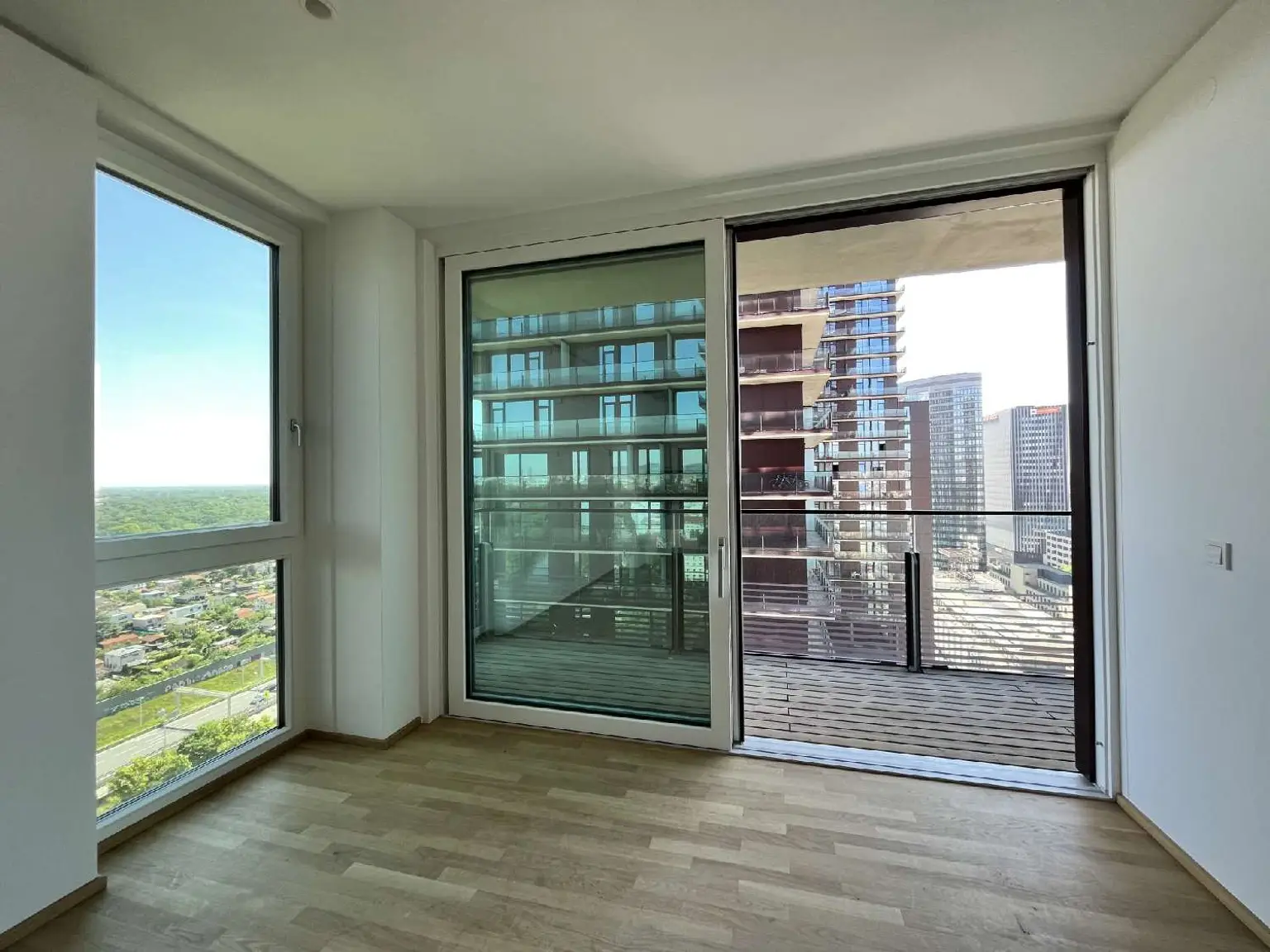 Blick auf die Vienna Skyline - Wohnen im Triiiple Tower