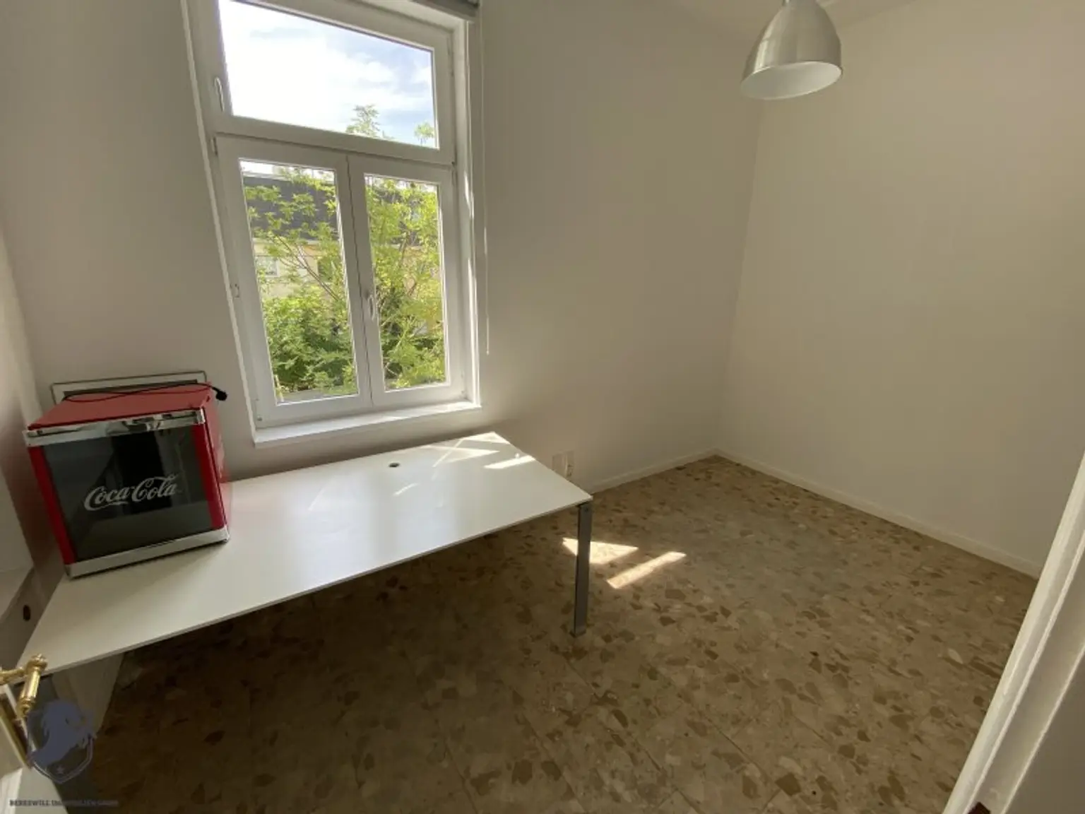 Zum Verkauf gelangt eine außergewöhnliche Villa in absoluter Bestlage von Hietzing