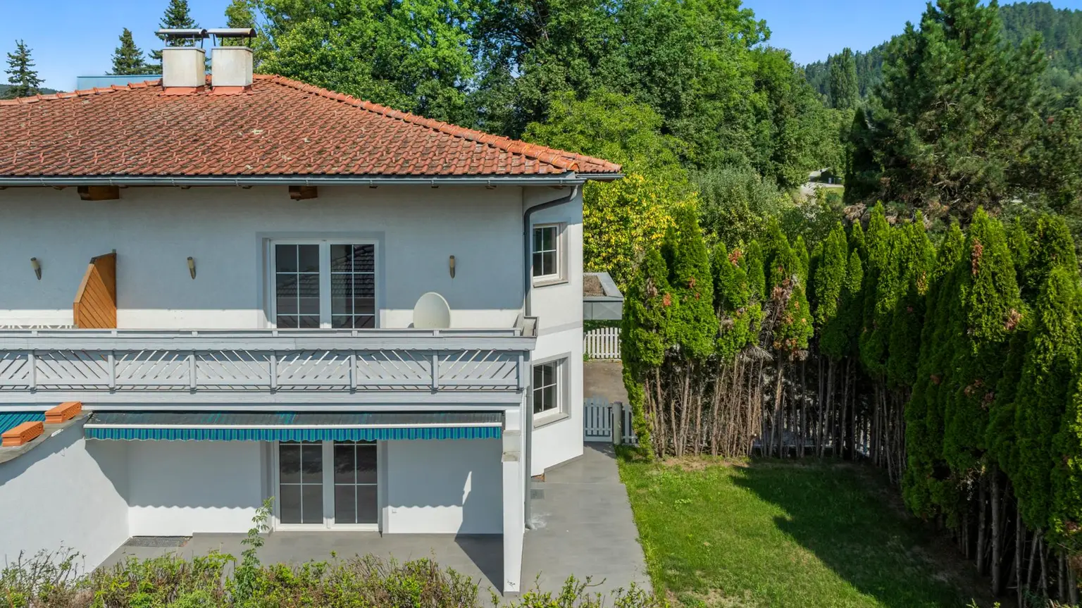 Großzügige, gemütliche Doppelhaushälfte mit Garten in ruhiger, grüner Lage in Klagenfurt