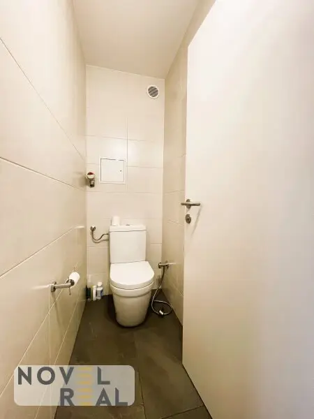 Exklusive Wohnung mit hochwertiger Ausstattung und Garage.