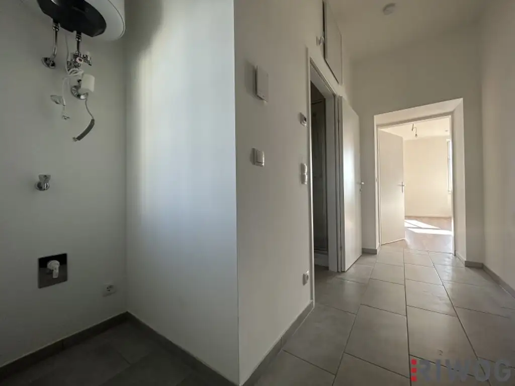 Nähe U1 Keplerplatz - ERSTBEZUG - 1 Zimmer mit Wohnküche - Nähe Wiener Hauptbahnhof