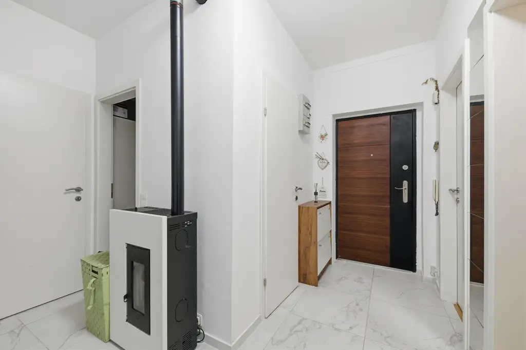 ZENTRUMSNAHE WOHNUNG MIT TERRASSE & BLICK INS GRÜNE - INKL. PKW-STELLPLATZ!