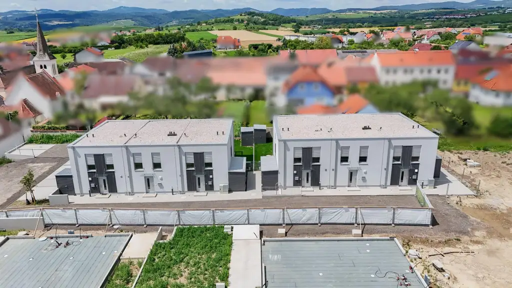 Traumhaftes Wohngefühl in erhöhter Aussichtslage!