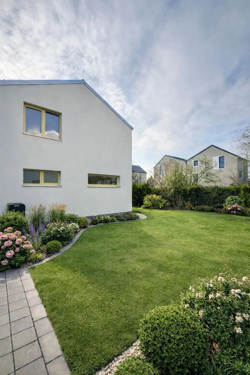 2ac409bd-cd1d-4196-900a-1a9d8ee8b00a