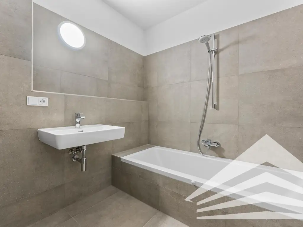 Kompaktes 3 Zimmer Neubau-Penthouse im Platanenhof