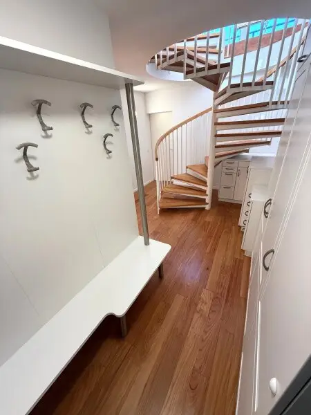 Erfüllen Sie sich ihren DG-Traum - 1 Gartenterrasse mit ca. 100 m² + 5 zusätzliche Terrassen mit gesamt ca. 50 m² + 1 Garagenplatz im Eigentum