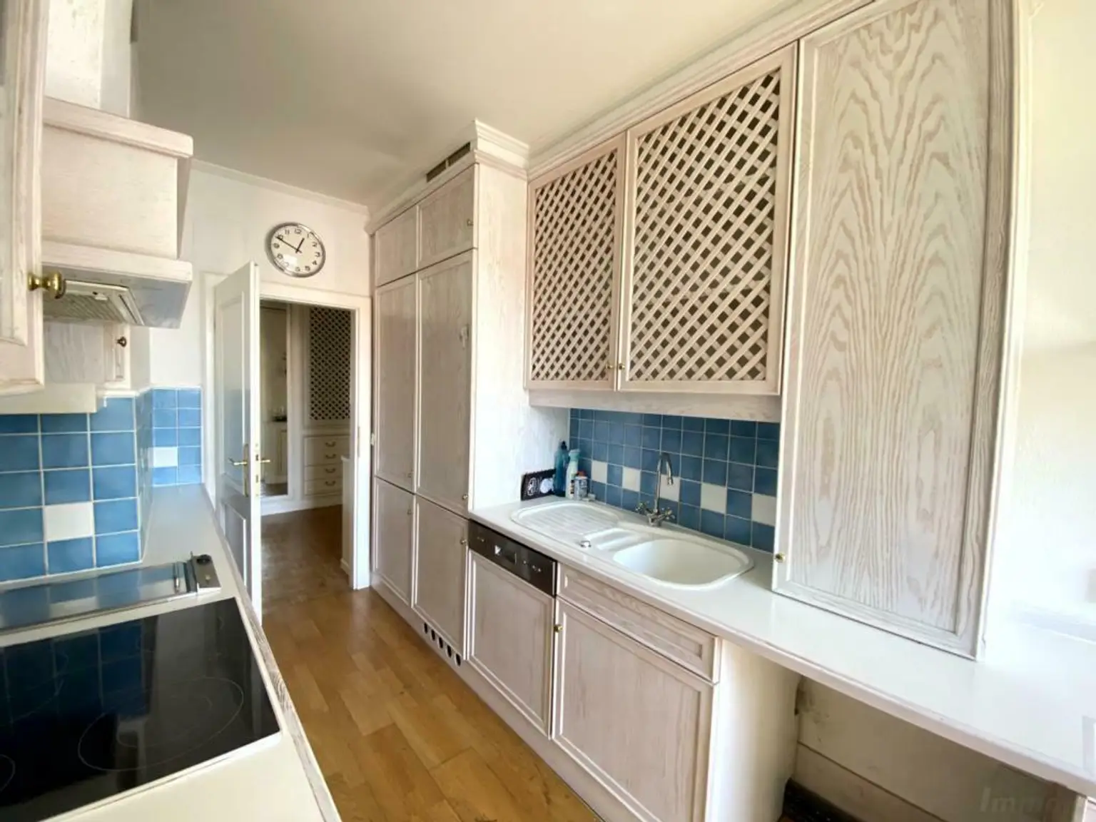 Graz – Geidorf: Schicke Wohnung in unmittelbarer Uni-Nähe, perfekt für Paare oder als WG. | Graz - Geidorf: Chic apartment in the immediate vicinity of the university, perfect for couples or as a shared flat