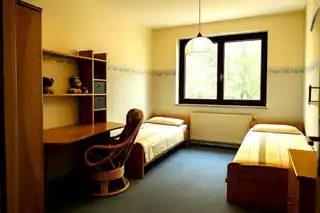 Jugendzimmer_2_OG