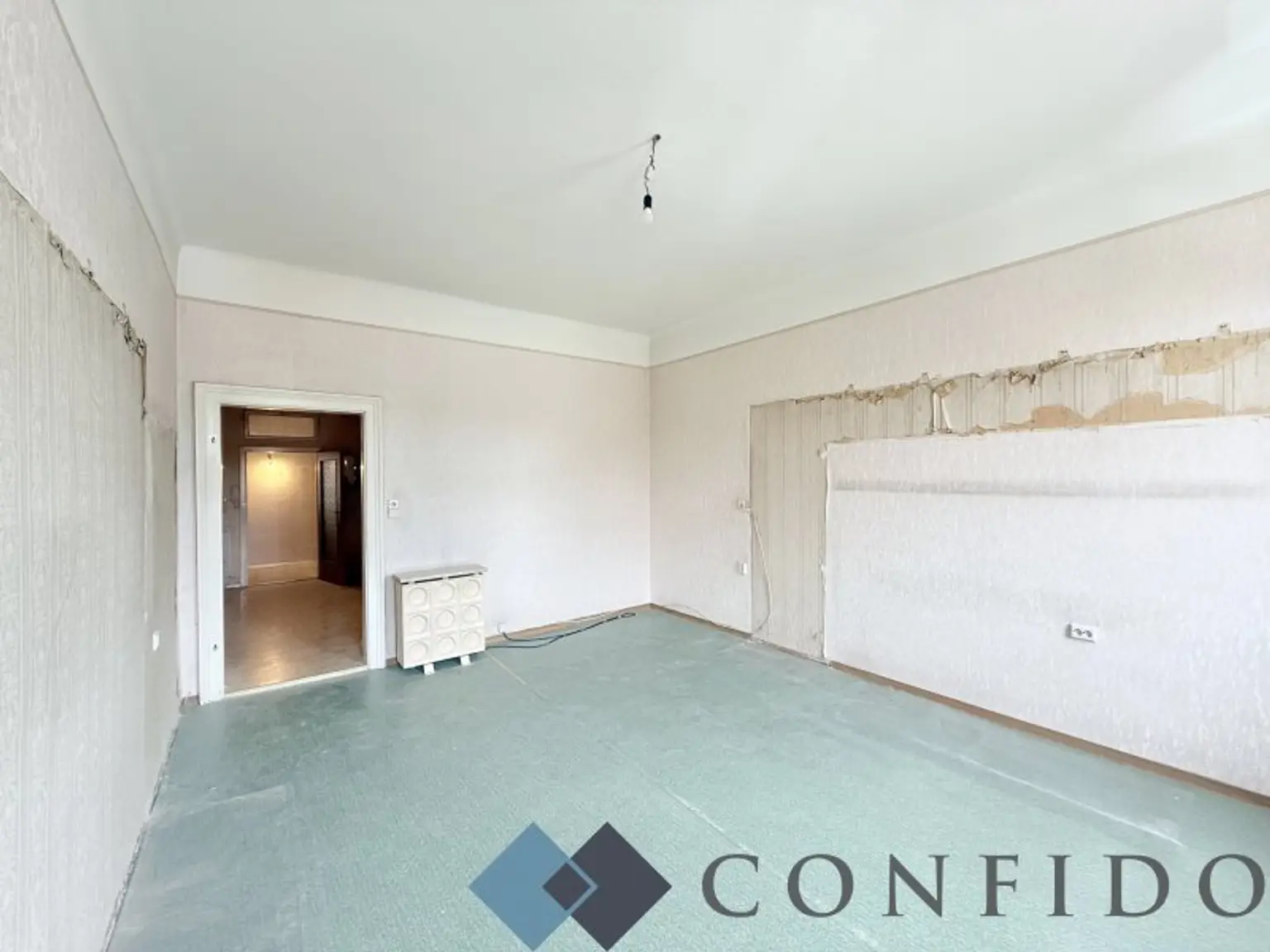Individuell gestaltbar - Sanierungsbedürftige 2-Zimmer-Wohnung in Ruhelage nahe Donauinsel!