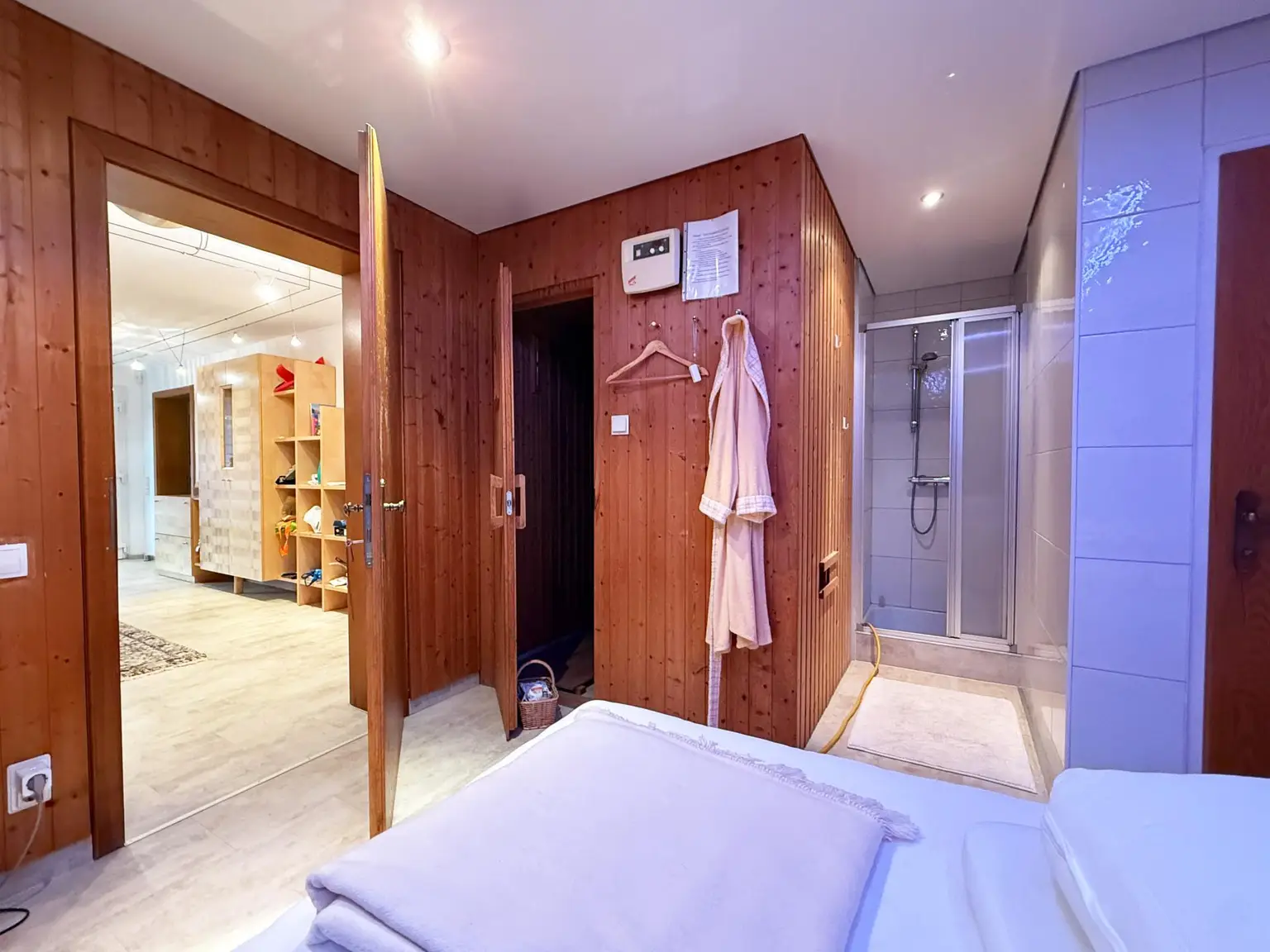 Mondänes Einfamilienhaus inmitten von Pöchlarn - Pool, Garten & Wellness inklusive!