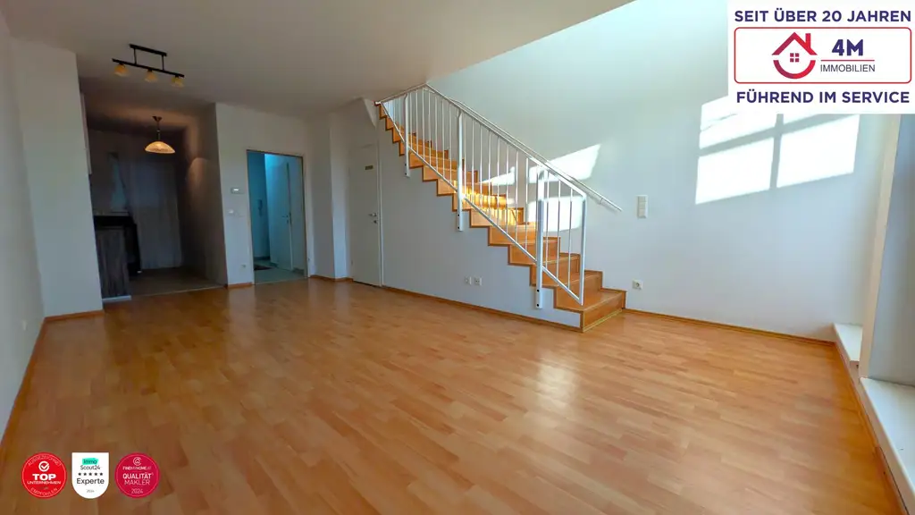 🌳Wohnen im Grünen, leben in Stadtnähe: Stilvolle 3 Zimmer Maisonette mit Terrasse, Balkon privatem Seezugang und Garage🌅