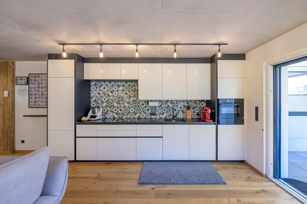 NEUBAU! Elegante Wohnung für Paare mit Terrasse und Premium-Ausstattung