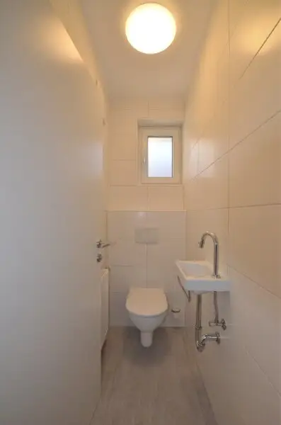 NEUWERTIGE 4-Zimmer Wohnung im Zentrum von Tragwein  II  mit hochwertiger Einbauküche