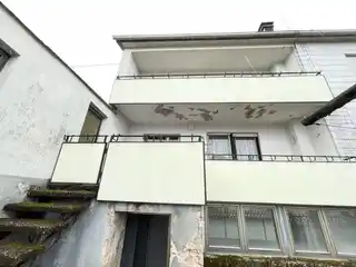 Treppe vom WHG zum Garten