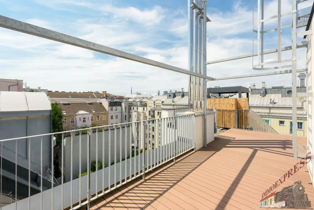 Erstbezug, Sonnendurchflutete 2-Zimmer Wohnung im Dachgeschoss + 33 m² Südwest-Dachterrasse!!