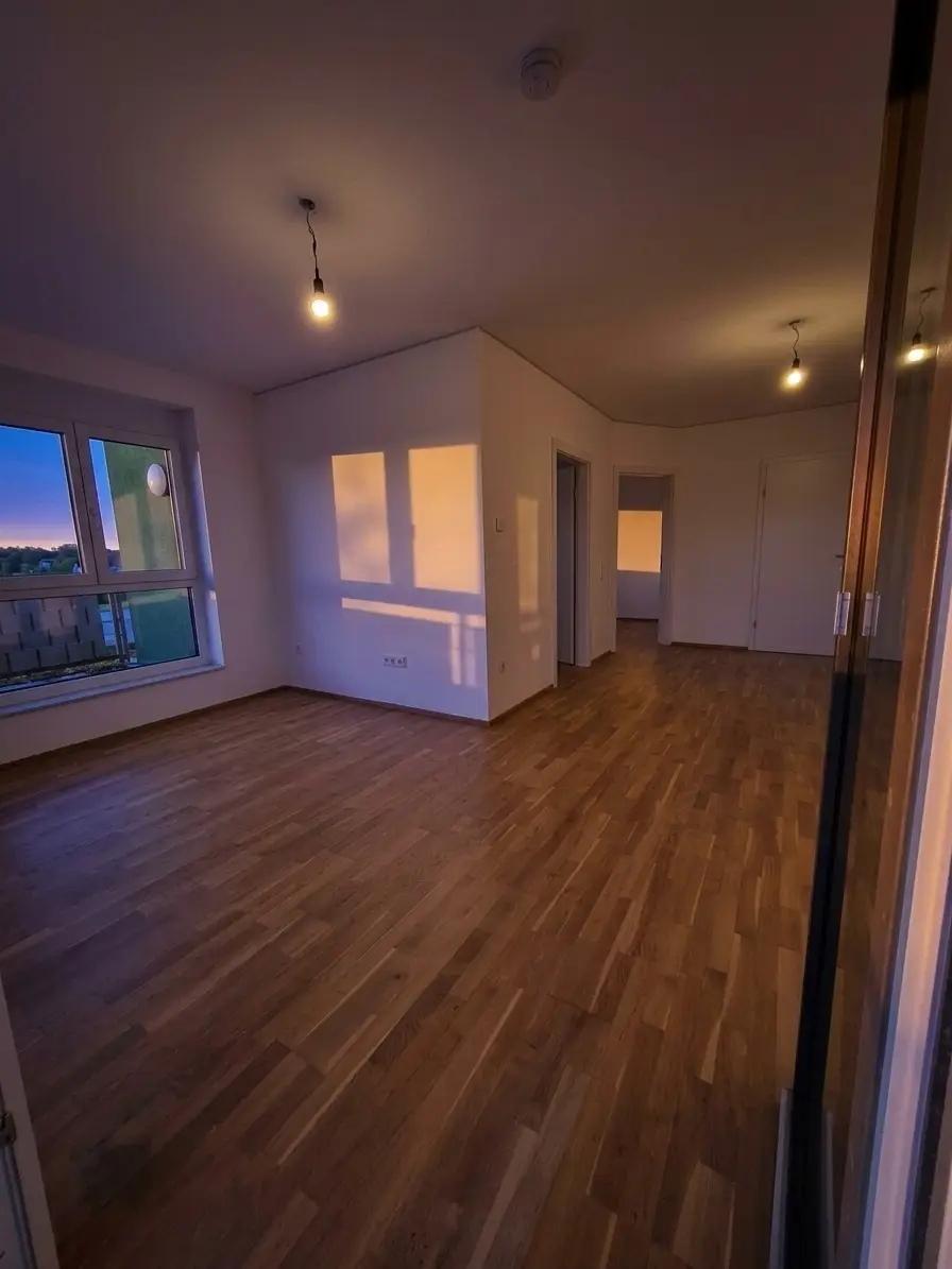Neubau: Ca. 60 m² Wohnung mit ca. 12 m² Eckbalkon nach Nordwesten ausgerichtet