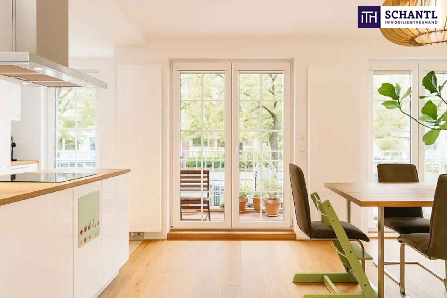 Stark reduziert! Charmante 3-Zimmer-Wohnung mit Urlaubsfeeling – eigener Garten & zwei Balkone in Währinger Toplage