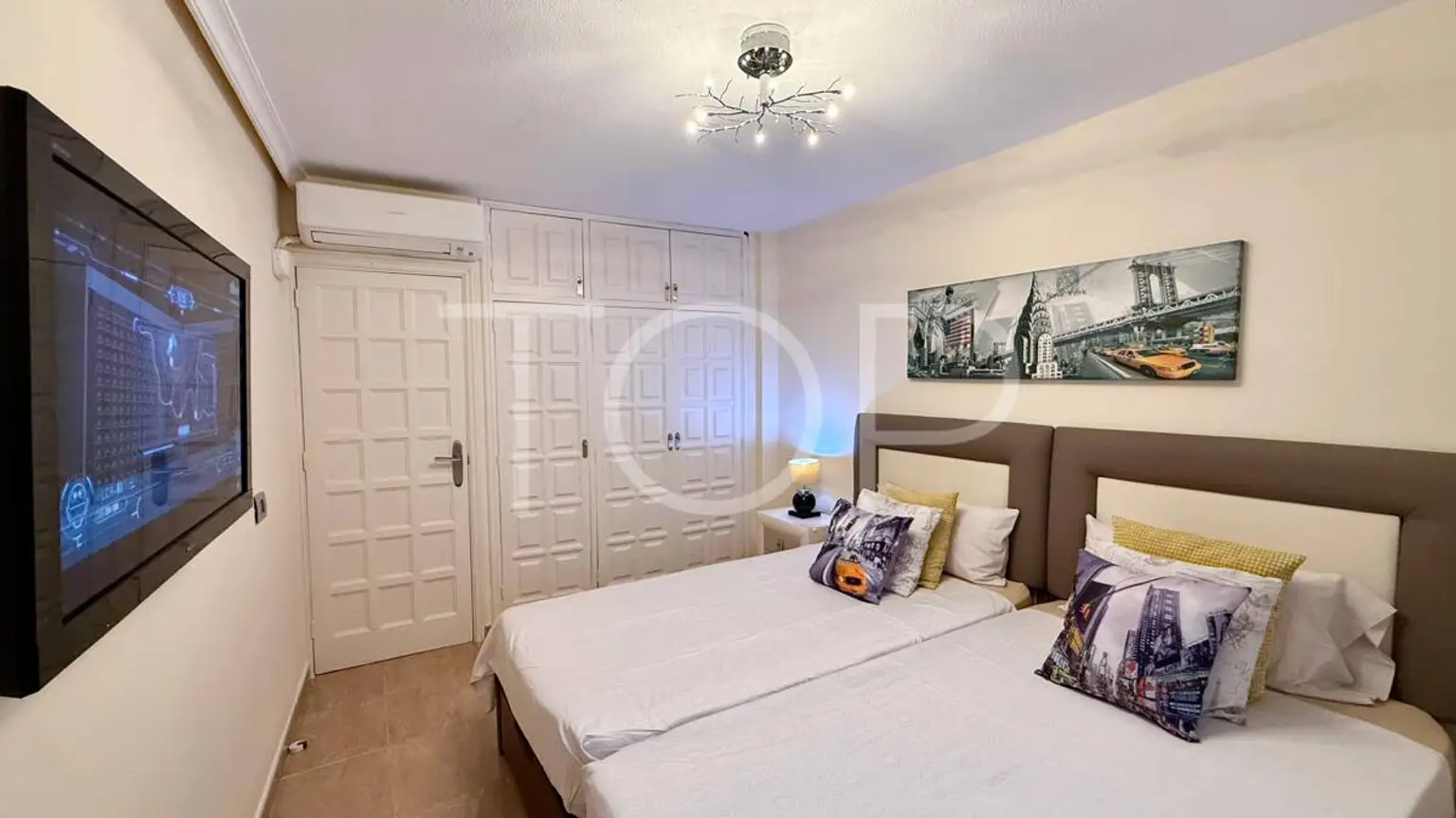 1d9a8598-7e41-4b60-bcd2-f47d2b26d097