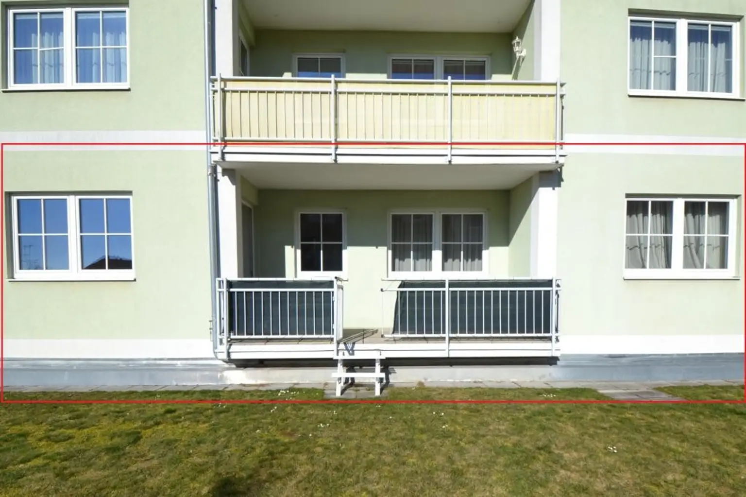 Helle & ruhige Wohnung mit Gemeinschaftsgarten