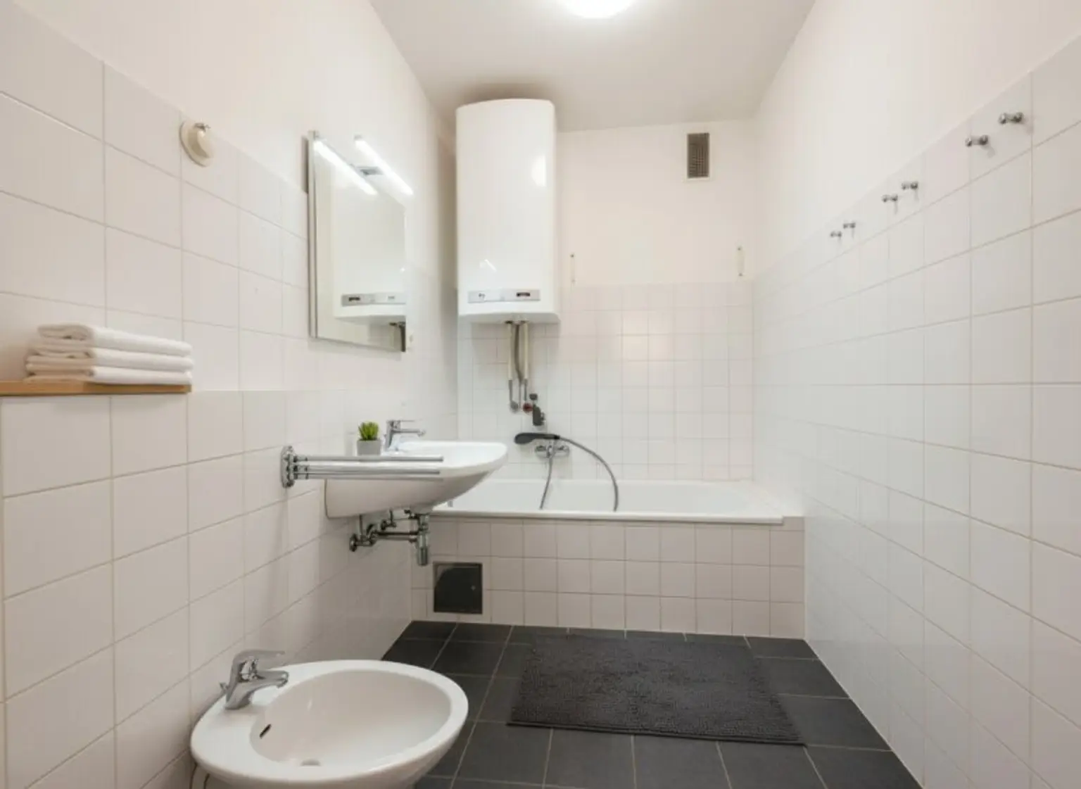 116 m², 4-Zimmerwohnung mit Loggia in Bestlage