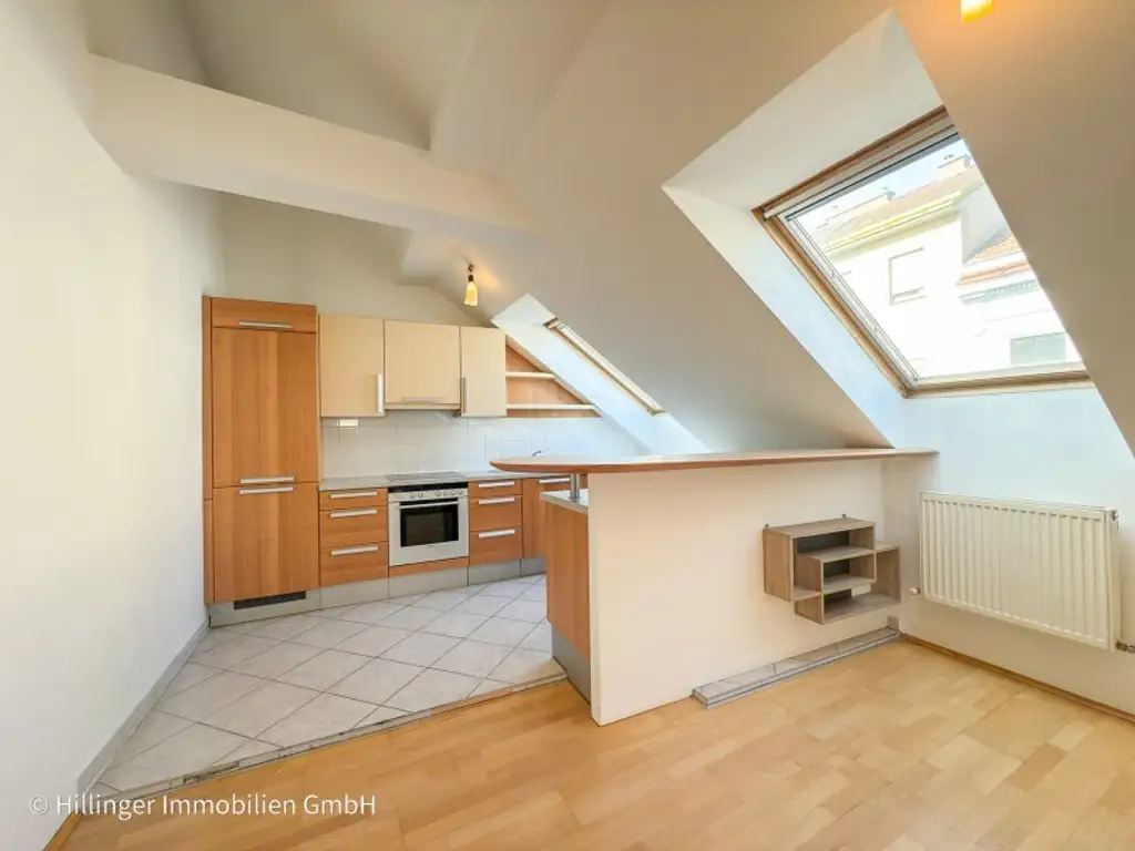 Charmante, helle Dachgeschoßwohnung in Toplage nahe Floridsdorfer Spitz