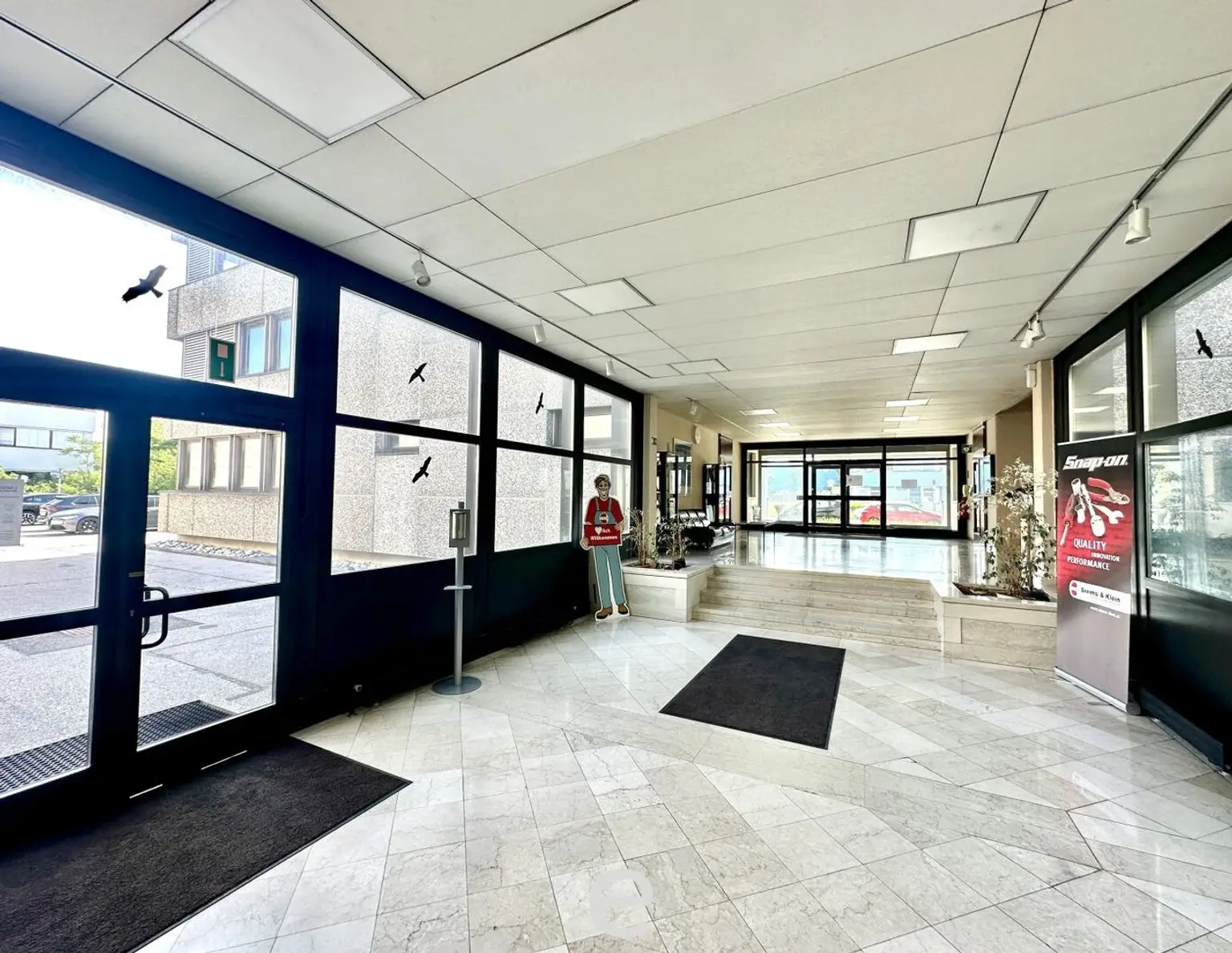 600m² Lagerfläche und individuelle Büroflächen in Wien zu mieten!
