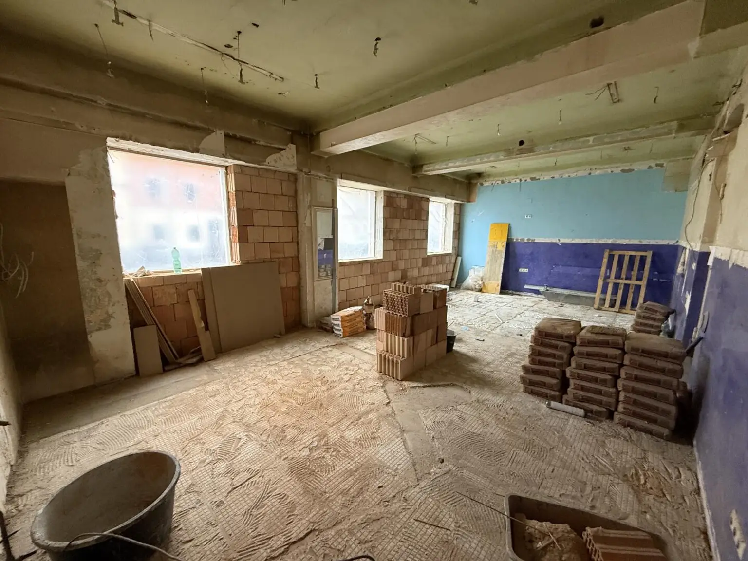 20251202_092626561_iOS