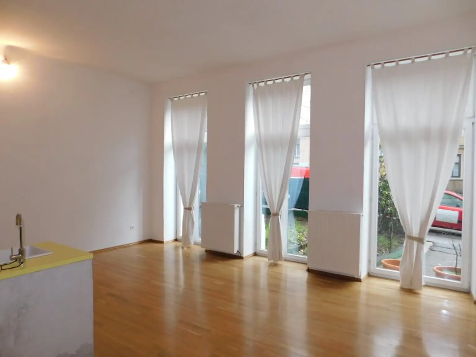Großzügige Wohnung mit 4 Meter Deckenhöhe - Saniert - Perfekter Grundriss