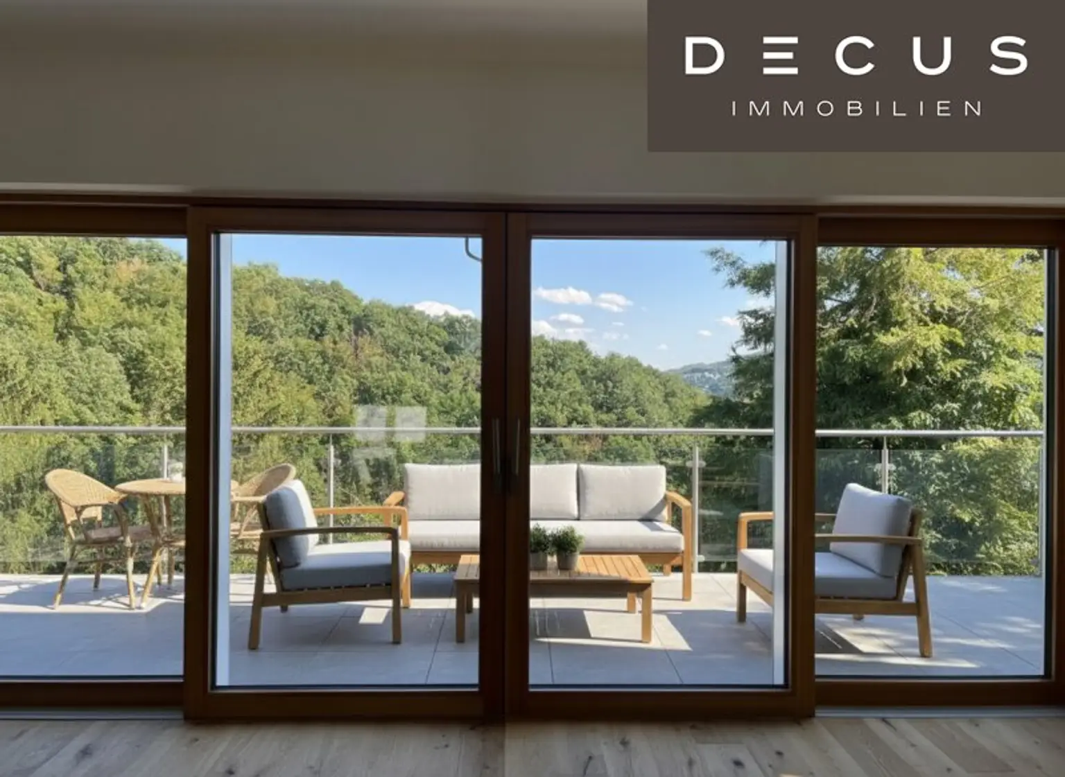 EINFAMILIENHAUS IM GRÜNEN - WALDIDYLLE IN WIEN - TERRASSEN GARTEN STELLPLATZ