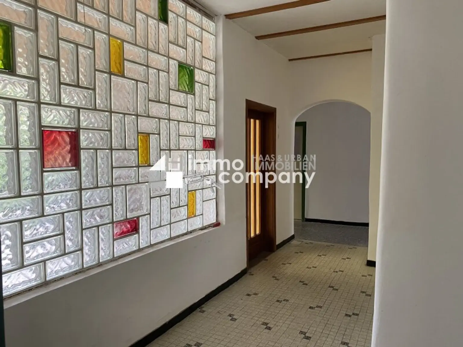 Secret Garden in bester Lage auf 2.000m²