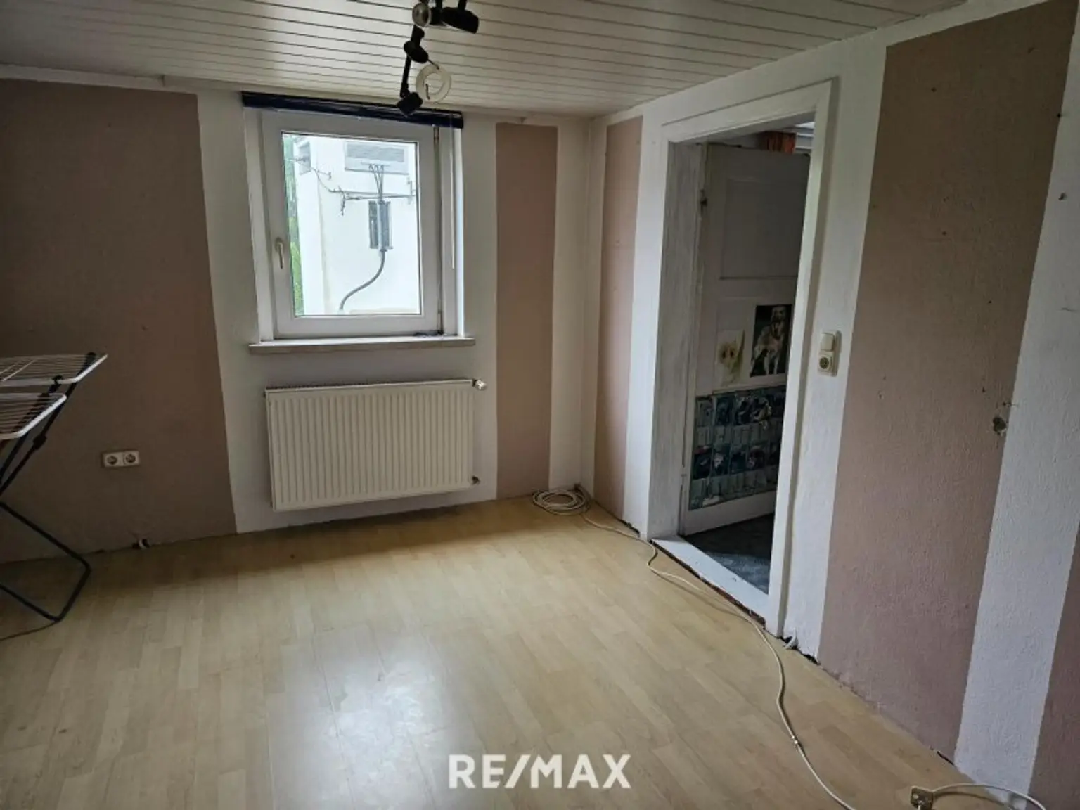 Durchgangszimmer im OG