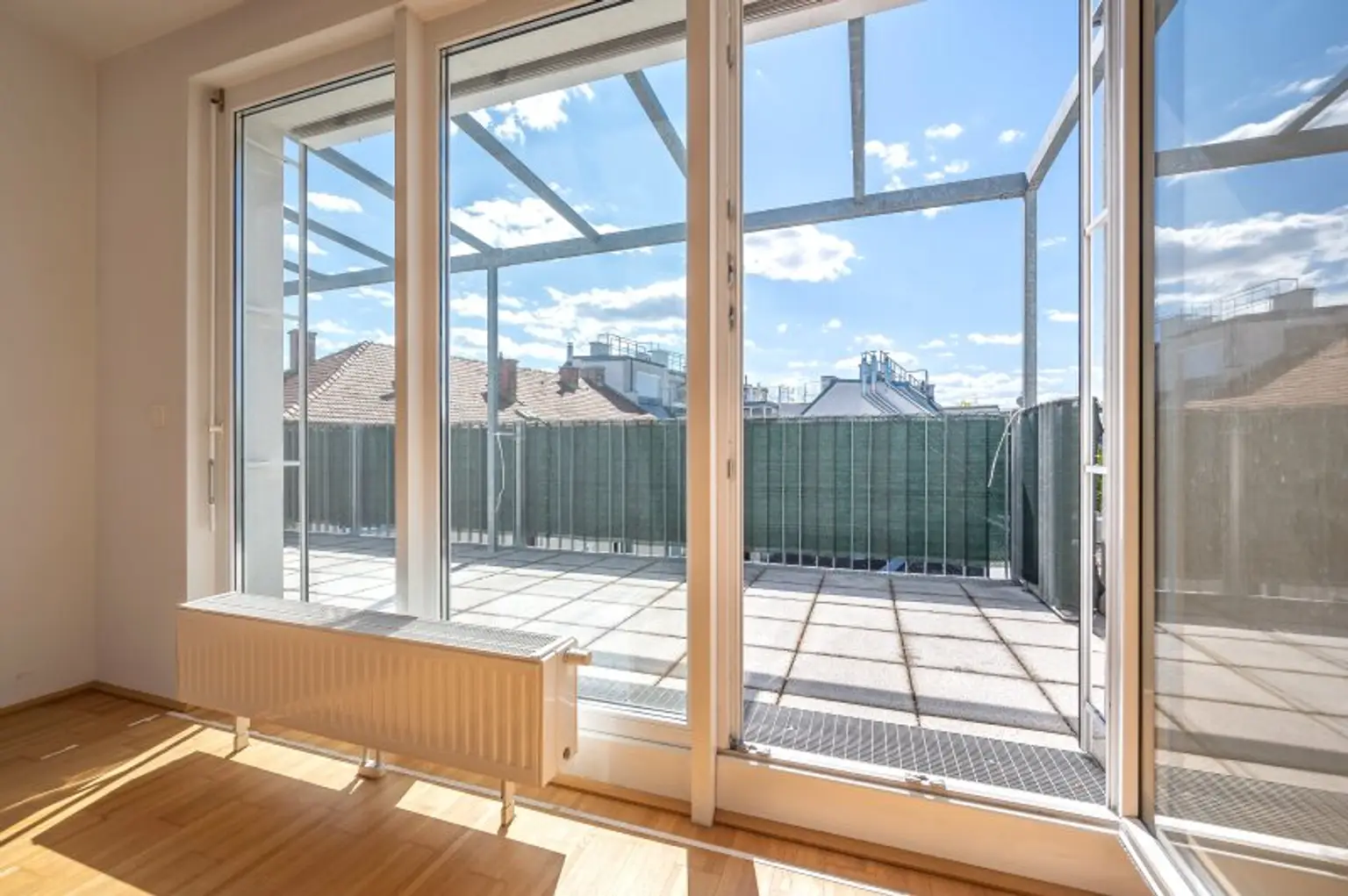 ++Provisionsfrei++ TOP-Lage im 19. Bezirk, wunderschöne 2-Zimmer-Wohnung mit Terrasse!