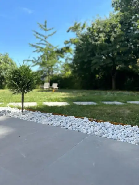 Exklusive und Top sanierte Gartenwohnung