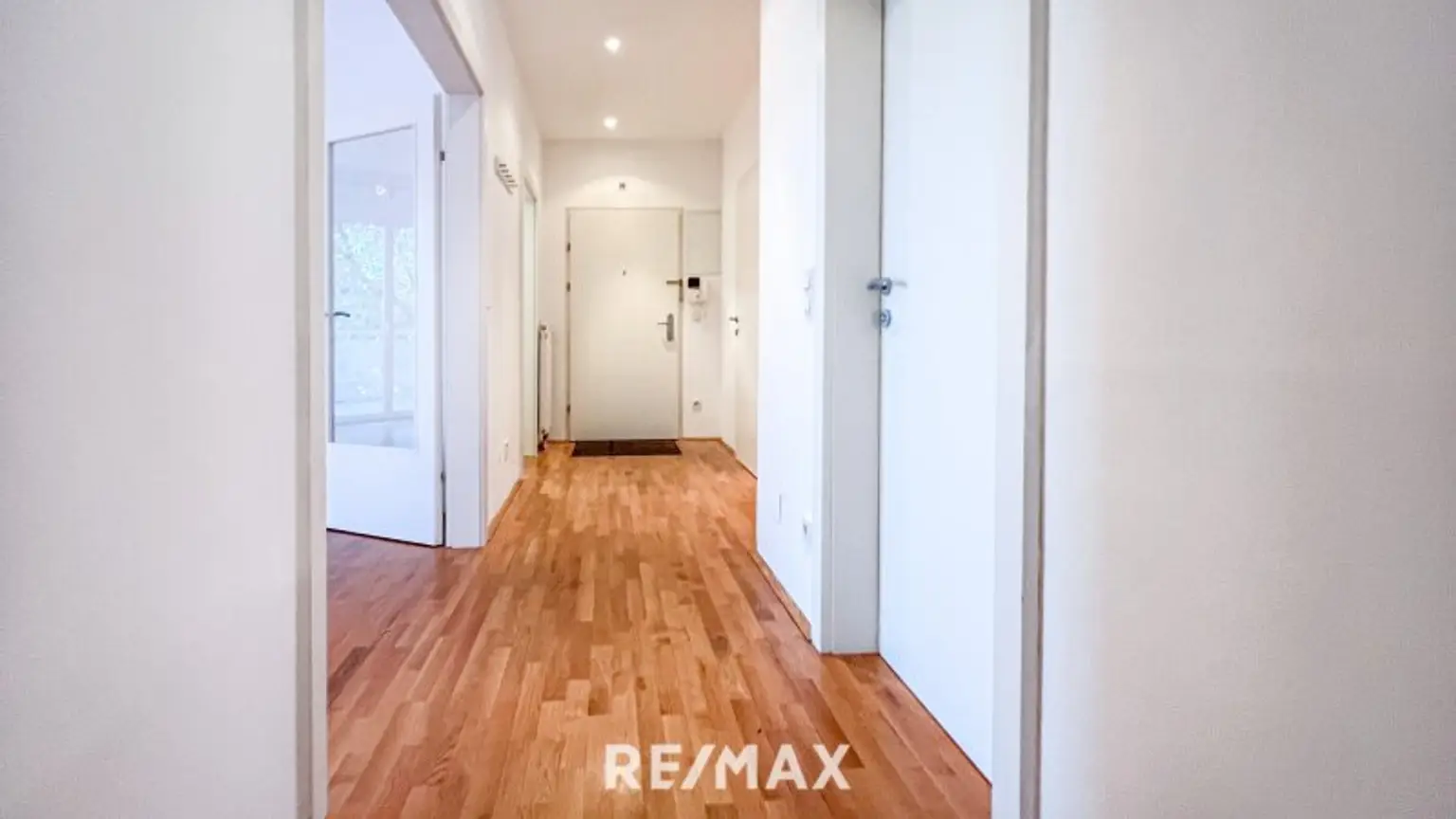 Exklusive 3-Zimmer-Wohnung mit großer Terrasse und Grünblick